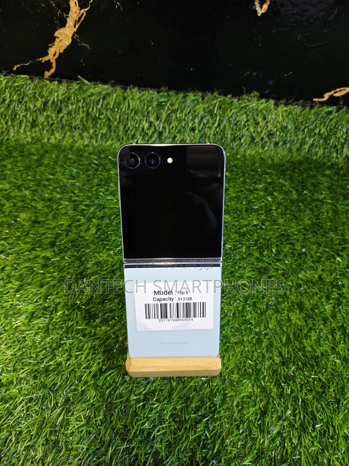 New Samsung Galaxy Z Flip5 512 GB Gray