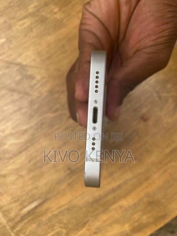 Apple iPhone 13 128 GB White - thumbnail 3