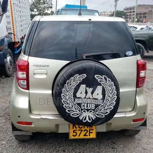 Toyota Rush 1.5 AWD 2009 Gold