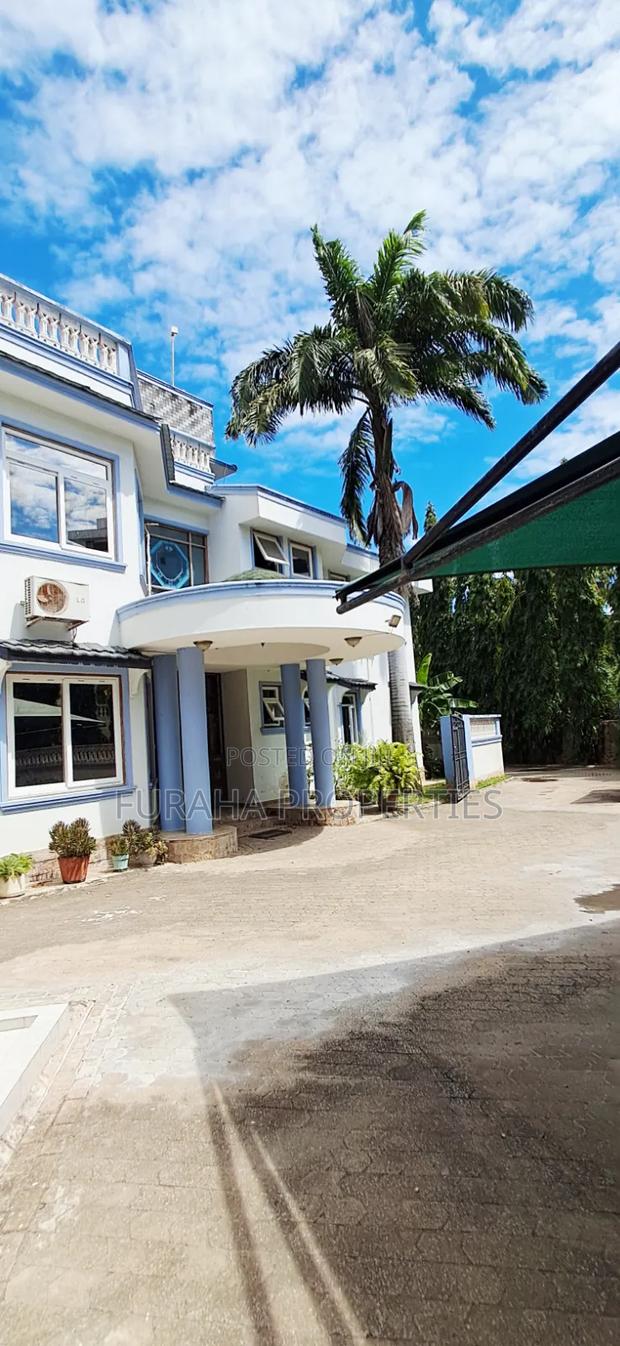 5bdrm Mansion in Nyali for sale