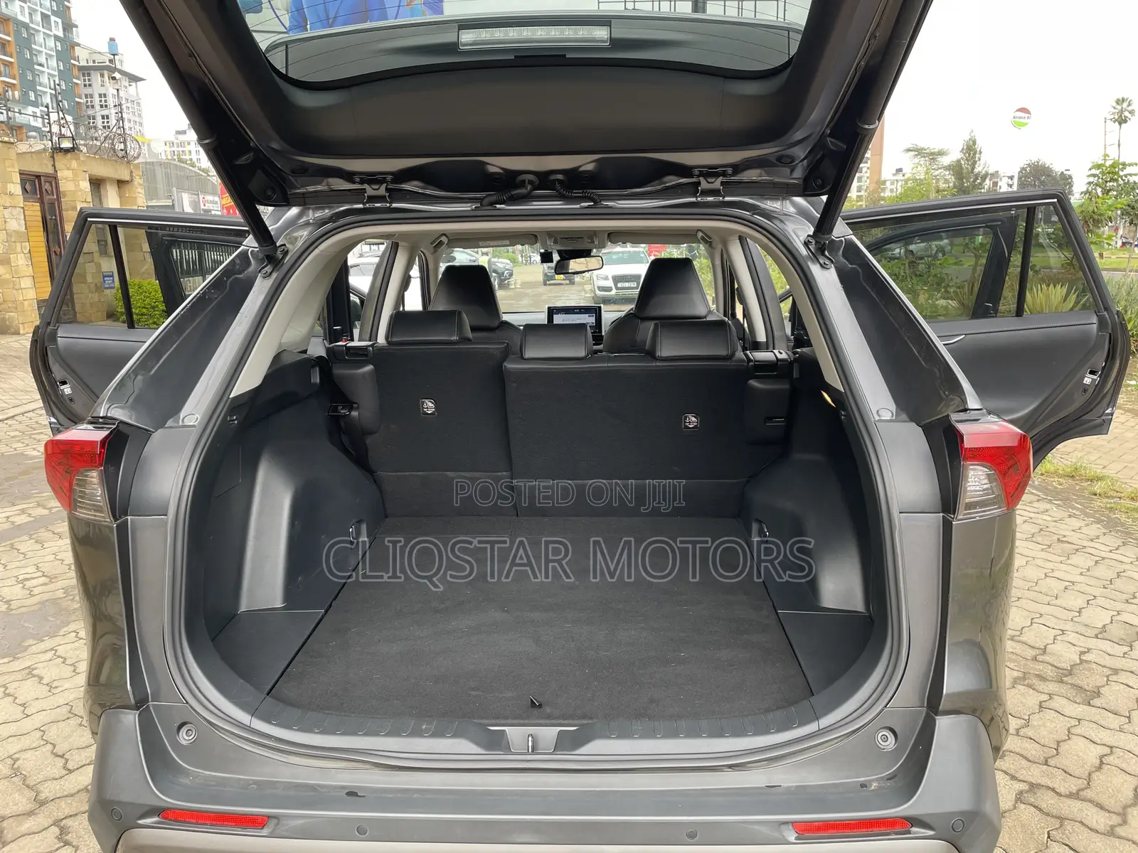 Toyota RAV4 Adventure 2019 Gray