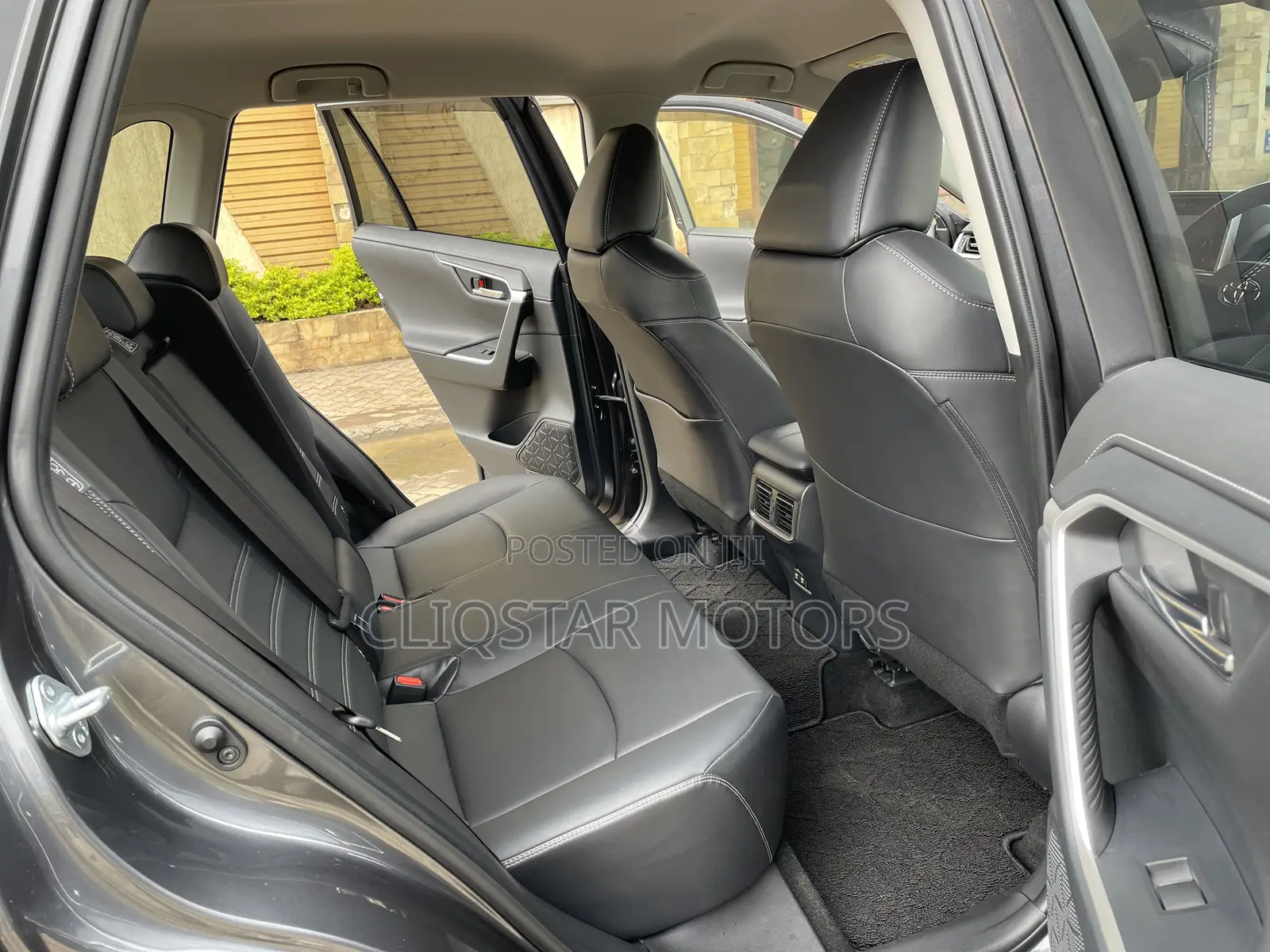 Toyota RAV4 Adventure 2019 Gray