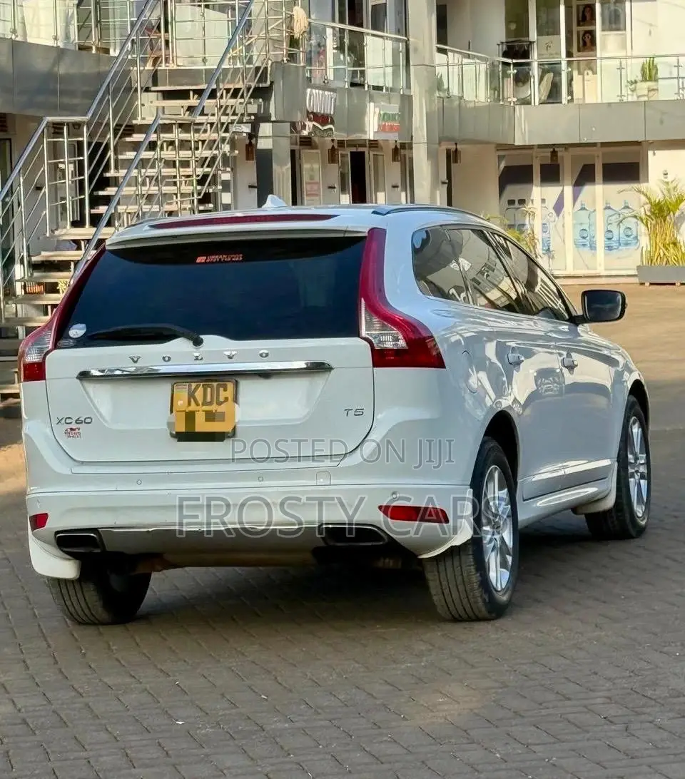 Volvo XC60 2014 White
