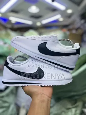 Nike Cortez Sneakers