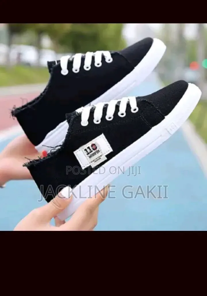 Black Shoe