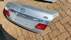 Premio 260 Car Boot
