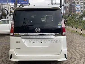 Nissan Serena 2019 White