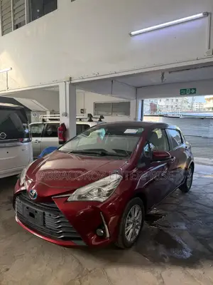 Toyota Vitz 1.5 FWD Hybrid 5dr 2018