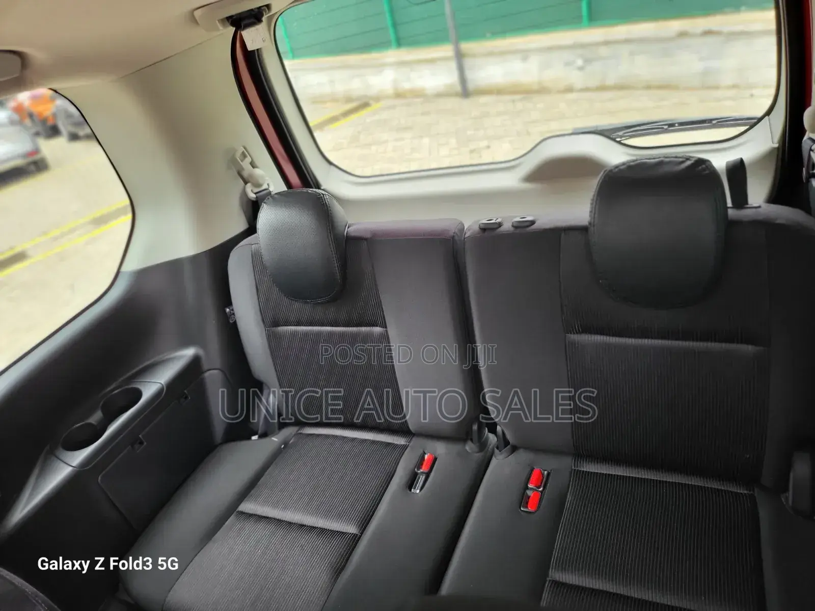 Nissan Serena 2019 Maroon
