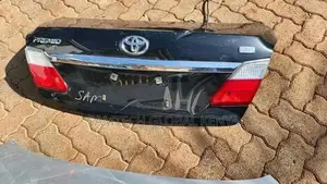 Premio 260 Car Boot