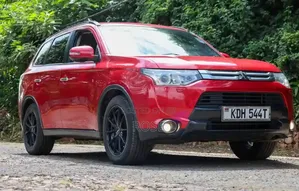 Mitsubishi Outlander 2015 Red