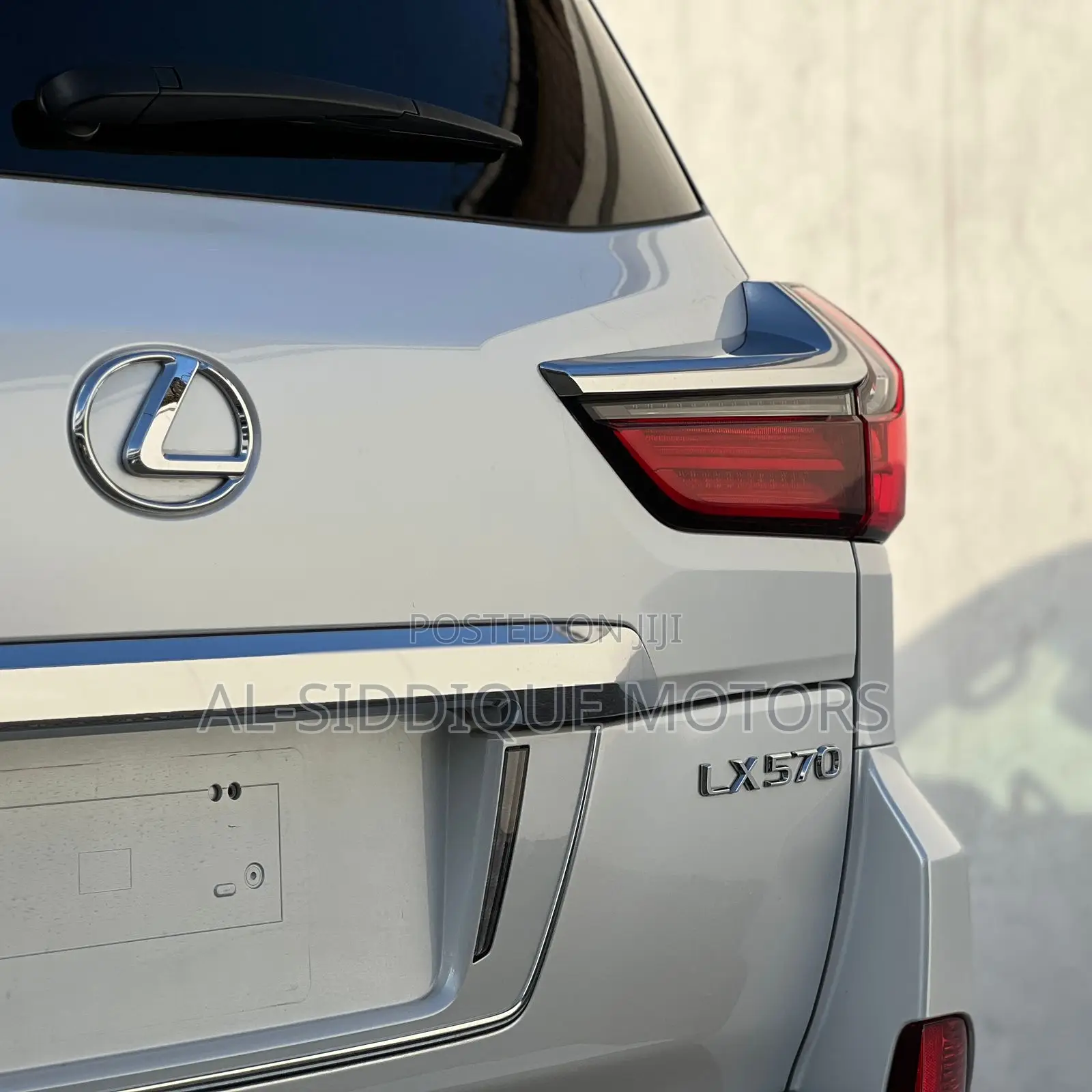 Lexus LX 2020 White