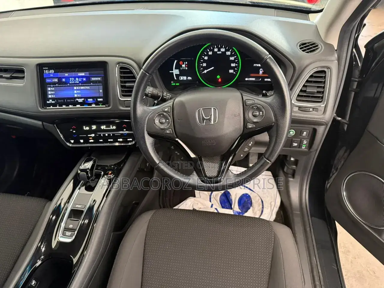 Honda Vezel 2018 Black
