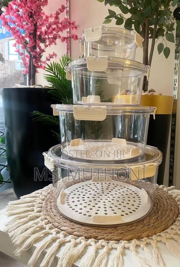 4 PCS Circular Food Grade Eco-Friendly Food Storage Containers