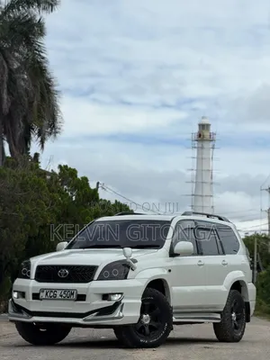 Toyota Land Cruiser Prado 2008 White