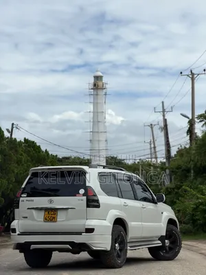 Toyota Land Cruiser Prado 2008 White