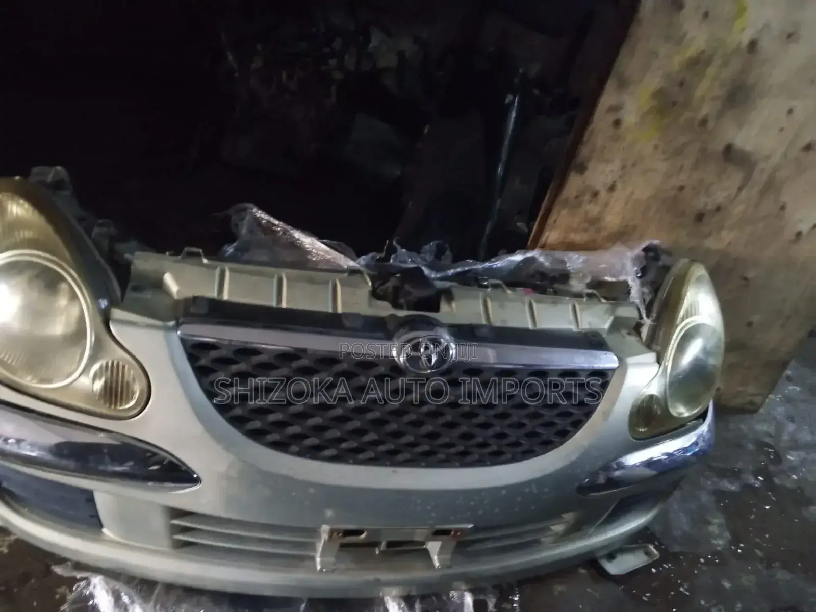 Toyota Duet Nosecut 1998–2004 Original Ex-Japan