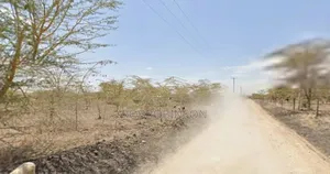 Isinya Inkiito Near Manoh Secondary School