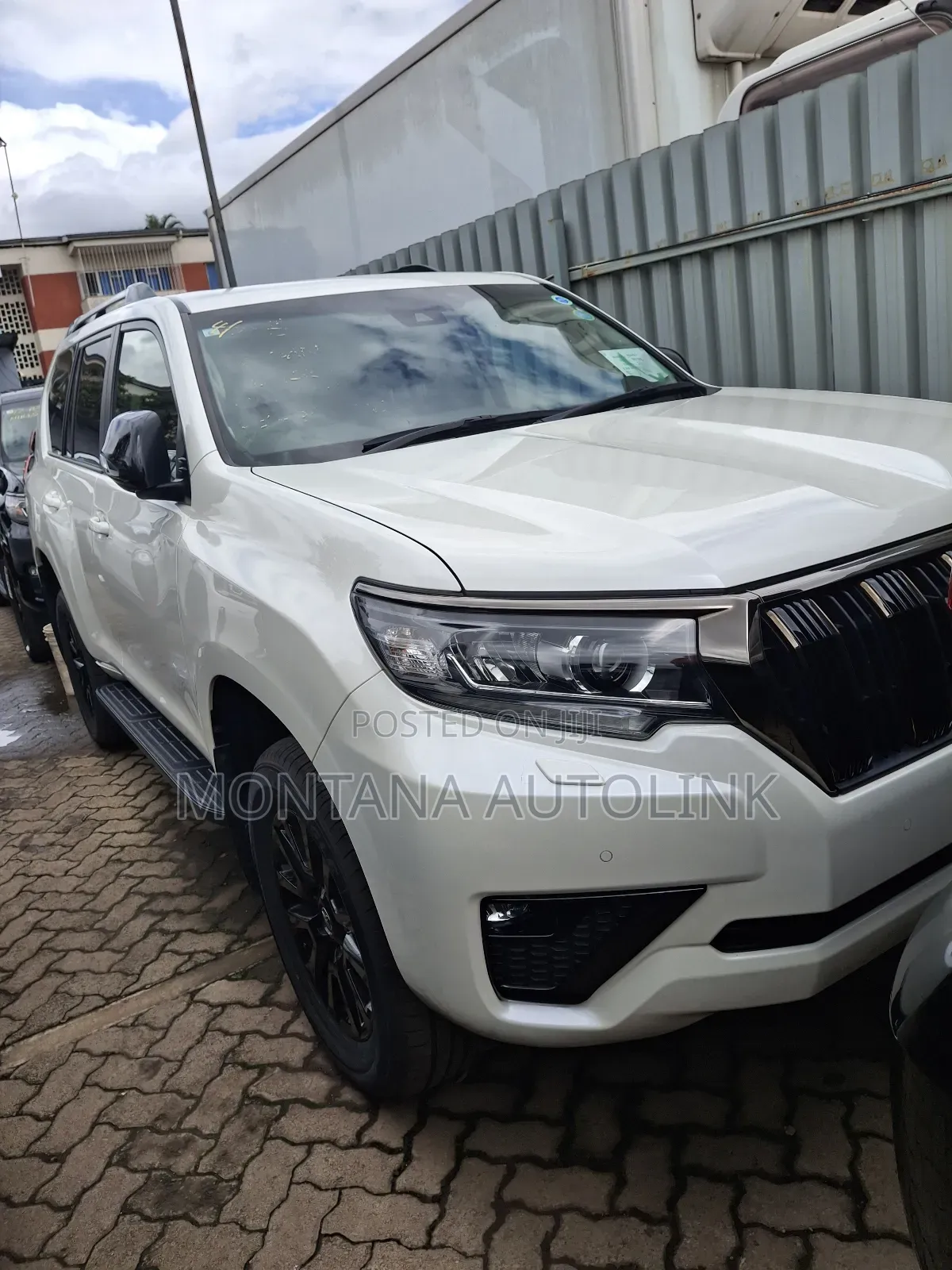 Toyota Land Cruiser Prado 2.7 2021 Pearl