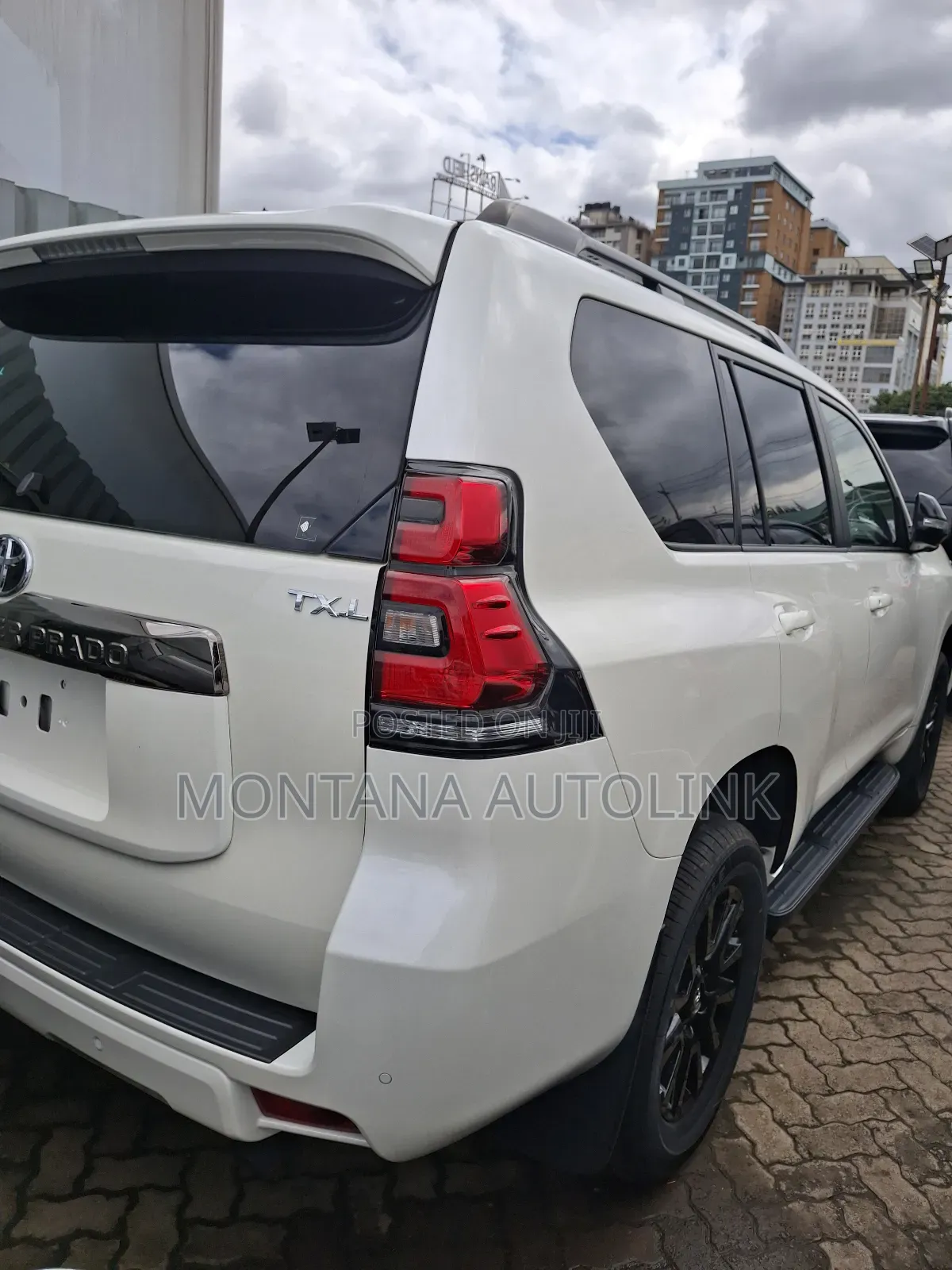 Toyota Land Cruiser Prado 2.7 2021 Pearl