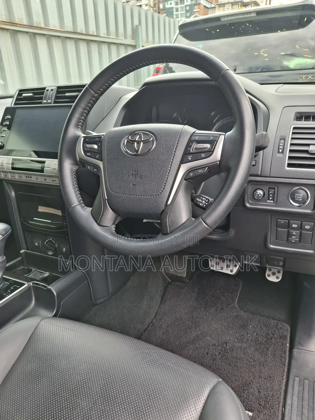 Toyota Land Cruiser Prado 2.7 2021 Pearl