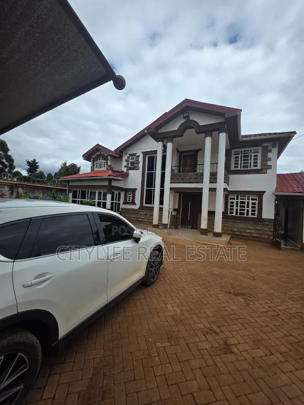 4bdrm Townhouse / Terrace in Gikambura, Thogoto for rent