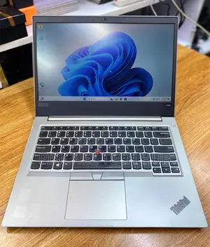 Laptop Lenovo ThinkPad E480 8GB Intel Core i5 SSD 256GB
