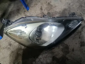 Honda Fit 2012 Headlight Zenon