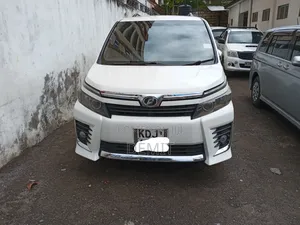 Toyota Voxy 2015 White