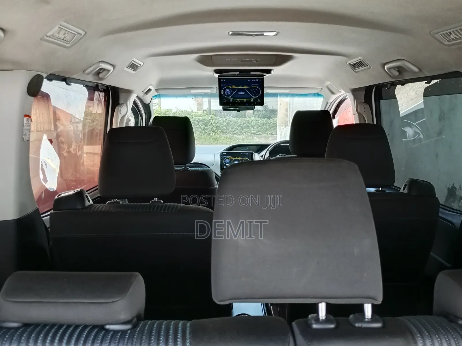 Toyota Voxy 2015 White