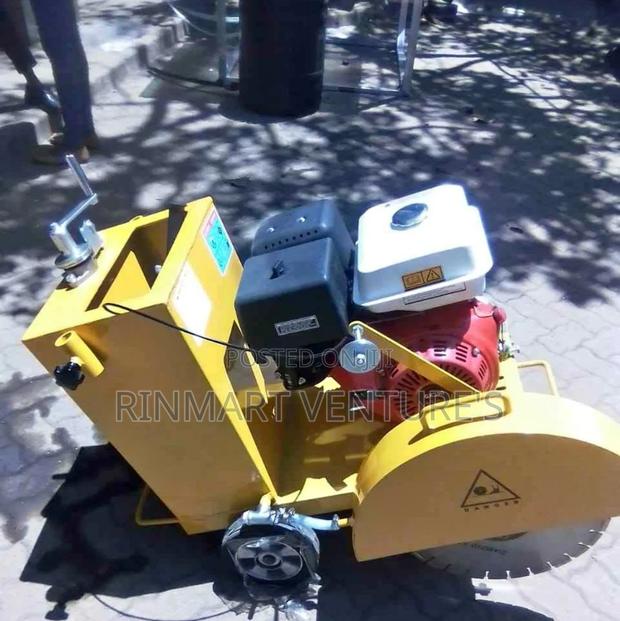 Powerful Concrete Cutter - thumbnail 2