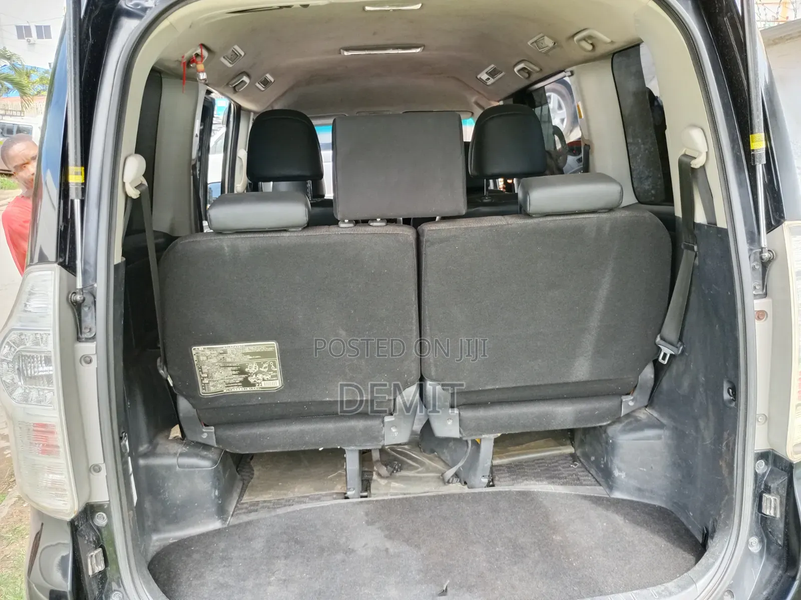 Toyota Voxy 2013 Black