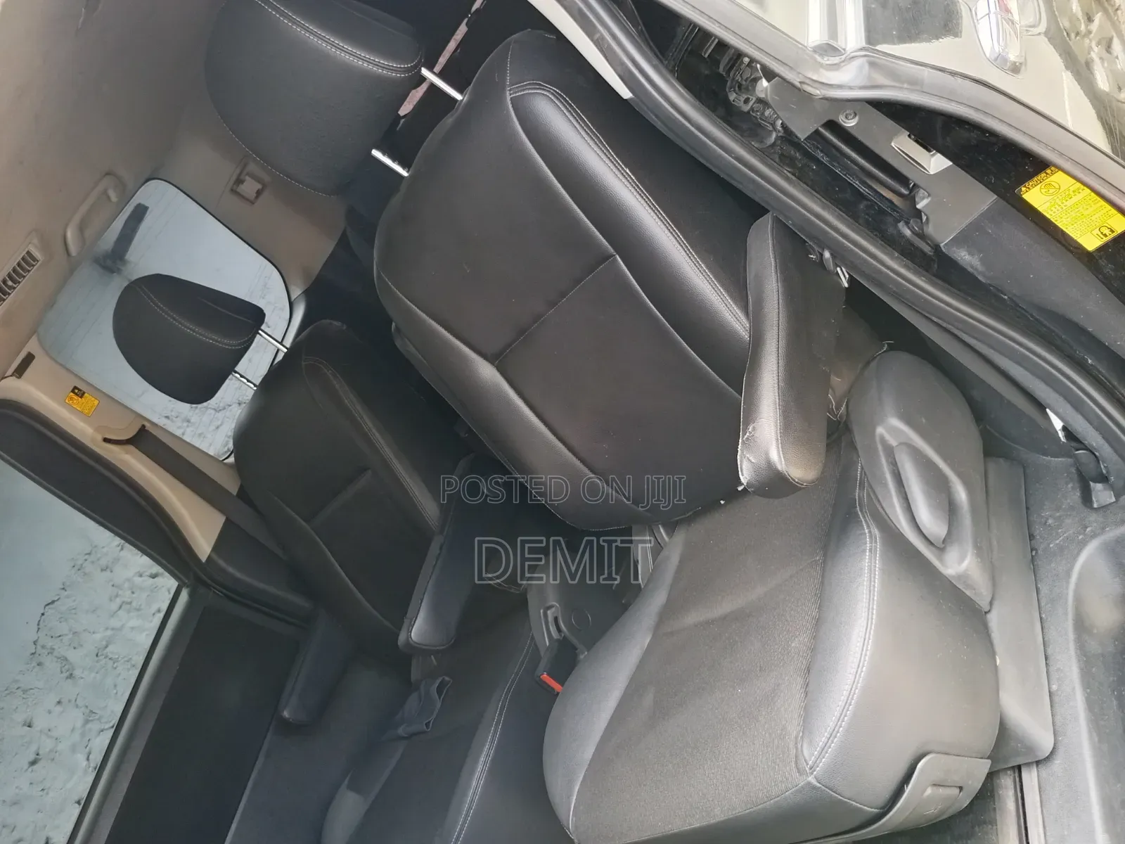 Toyota Voxy 2013 Black