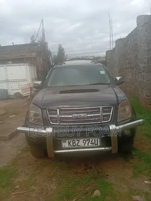 Isuzu D-MAX 2007 Black