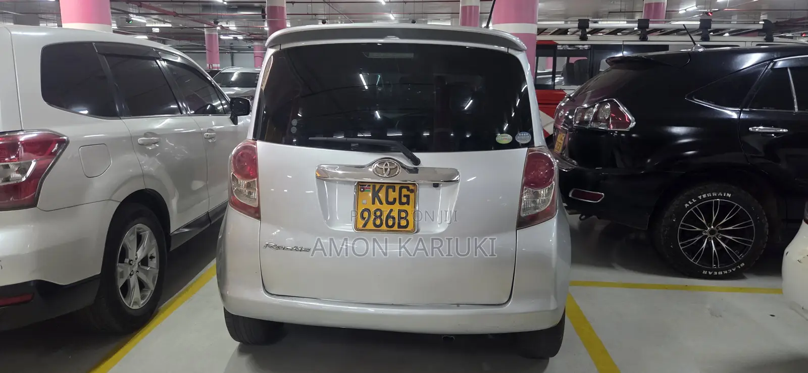 Toyota Ractis 2008 Silver
