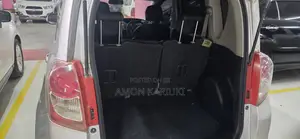 Toyota Ractis 2008 Silver