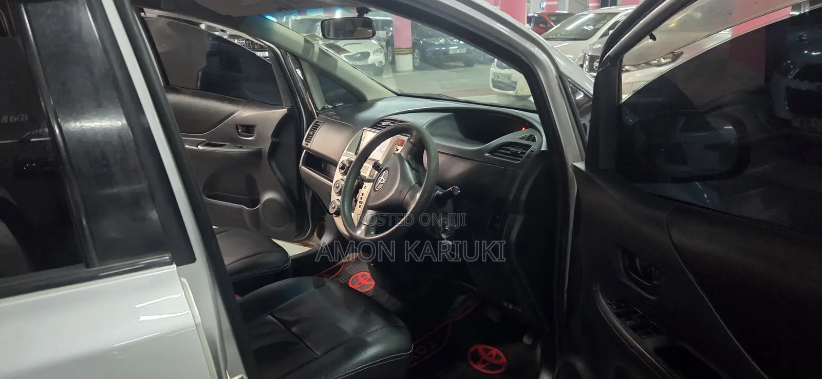 Toyota Ractis 2008 Silver