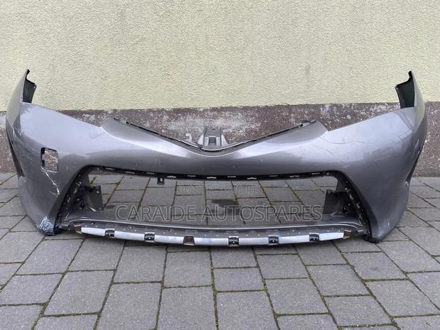 Auris 2016 Front Bumper Shell - main view