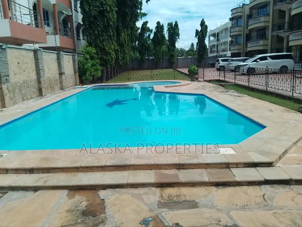3bdrm Apartment in Beach Road Estate, Nyali Mkomani for rent