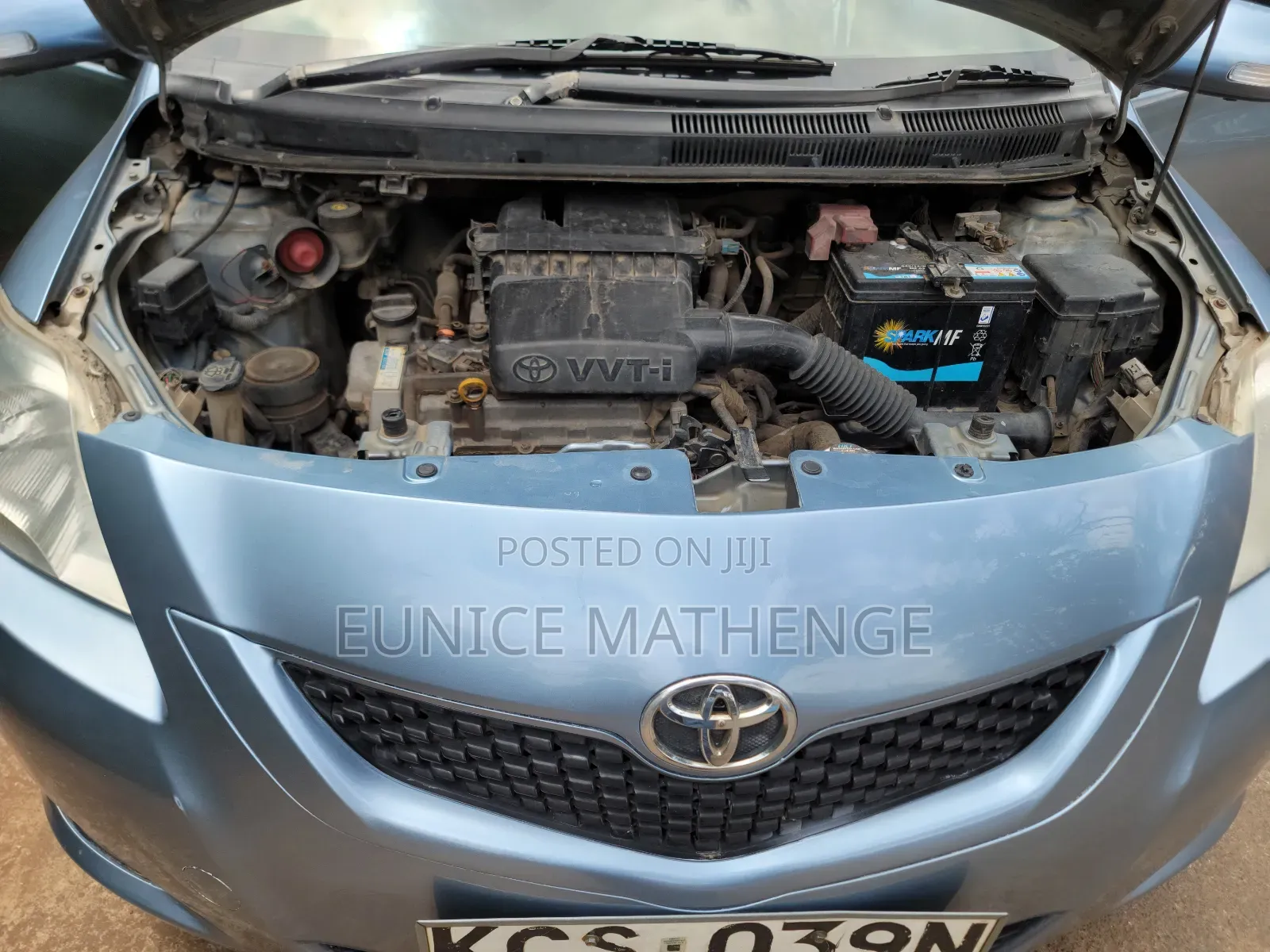 Toyota Belta 2011 Blue