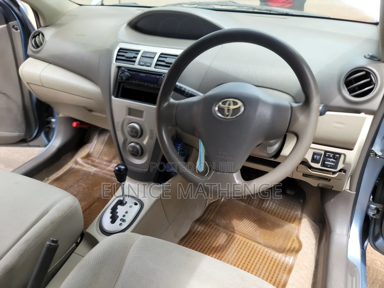 Toyota Belta 2011 Blue
