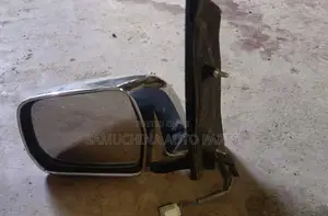 Side Mirror Noah Zr60 (Chrome)