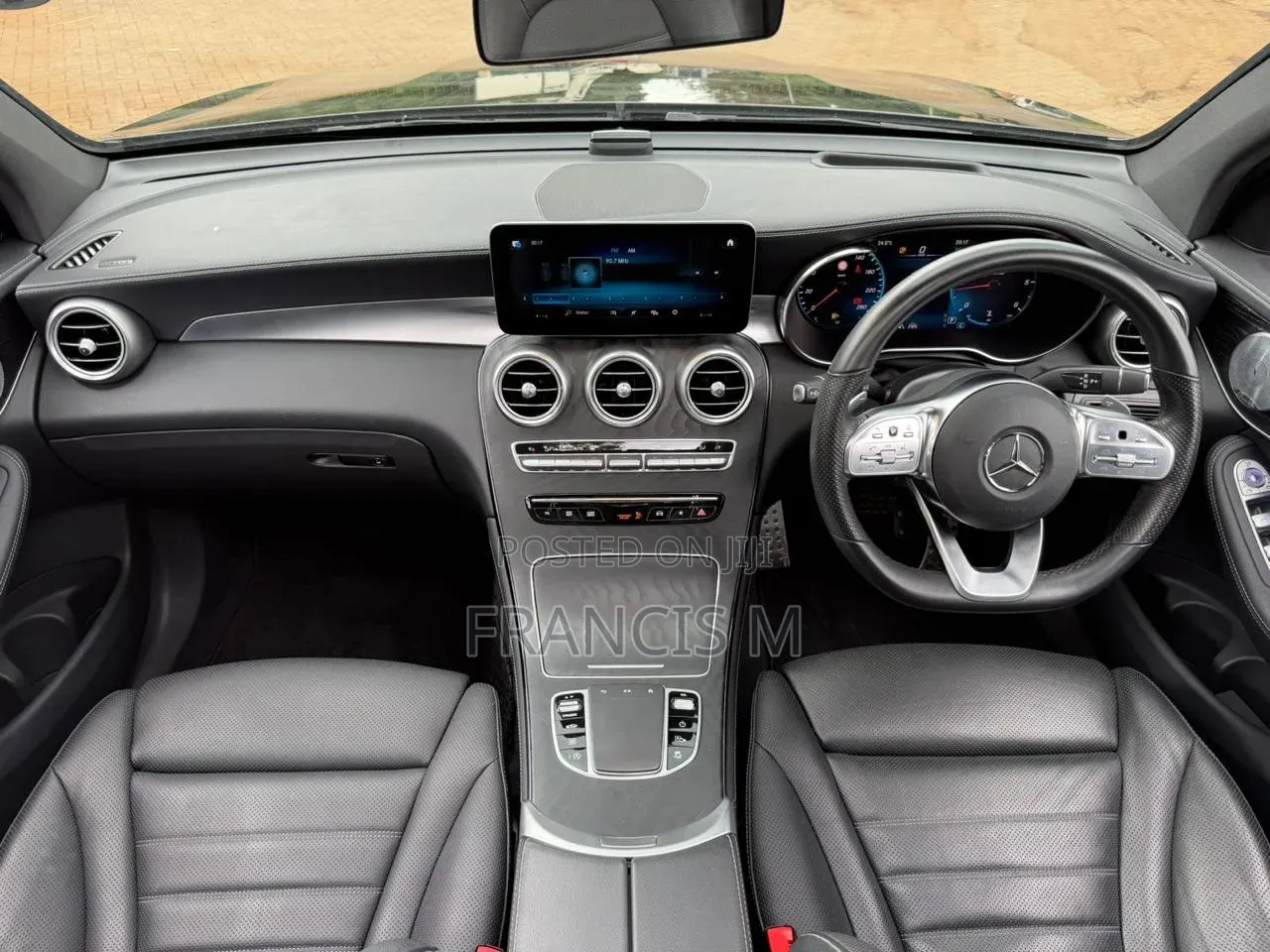 Mercedes-Benz GLC-Class 2019 Black