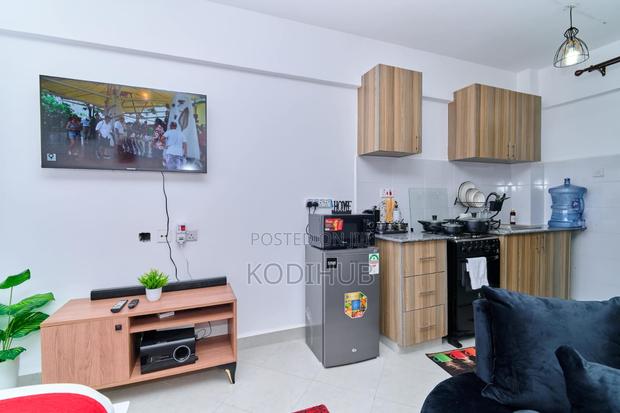 Studio Ngara | Modern Airbnb - thumbnail 4