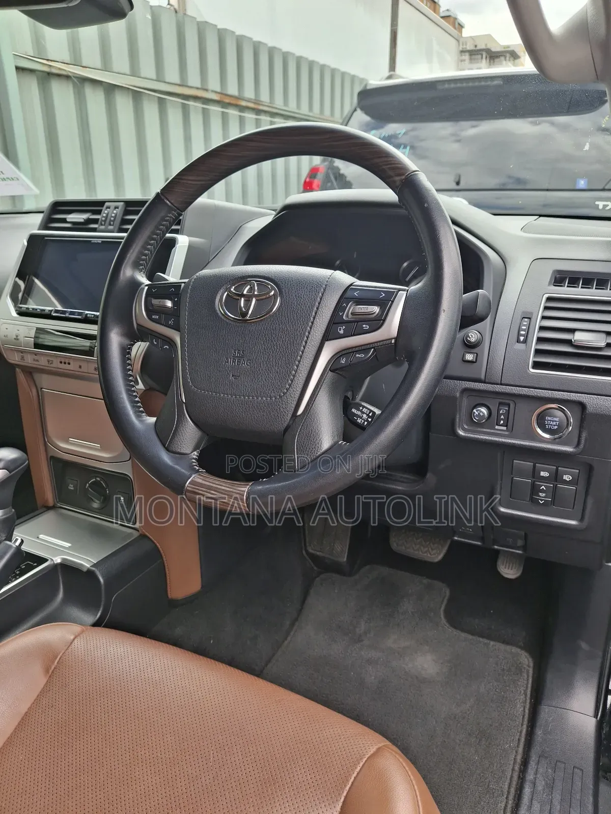 Toyota Land Cruiser Prado 2.7 2022 Black