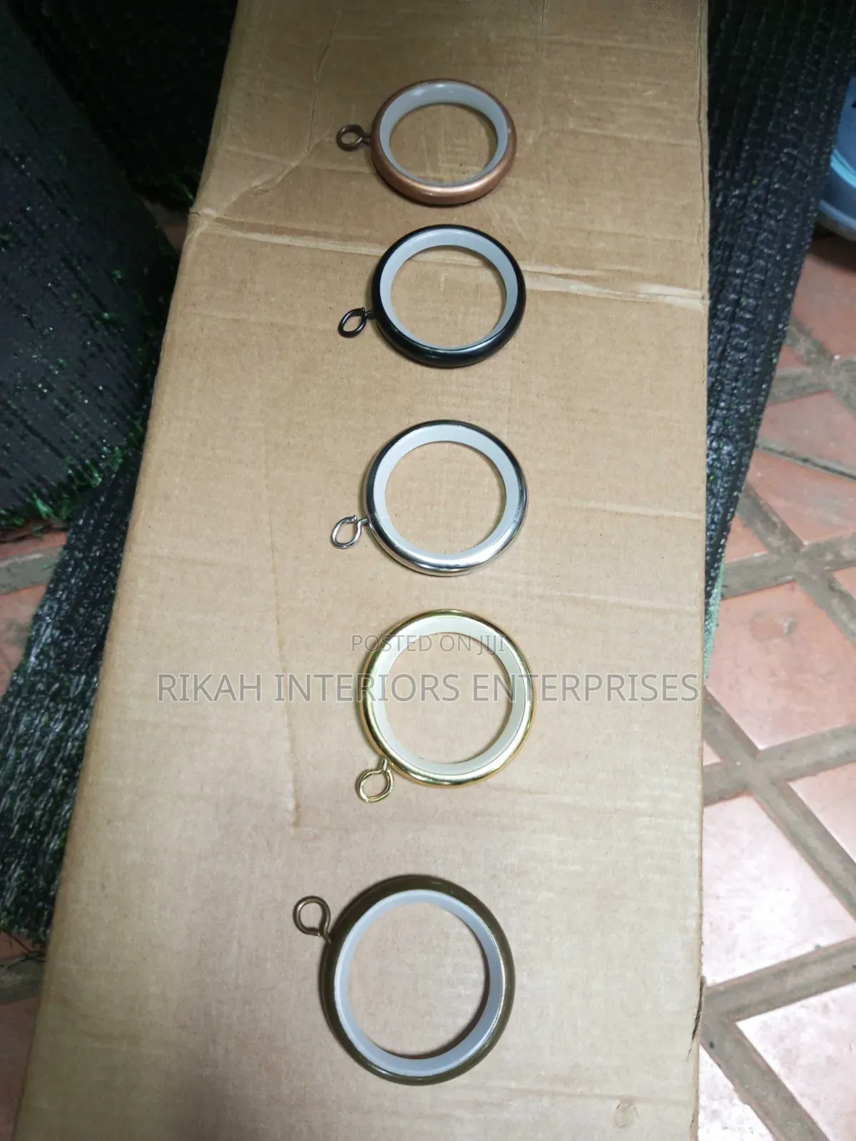 Quality Curtains Rod Rings With Plastic Holder