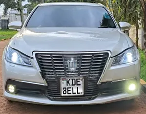 Toyota Crown 2014 Silver