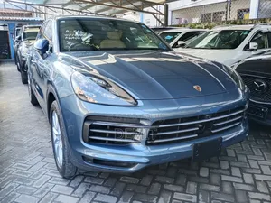 Porsche Cayenne Base AWD 2019