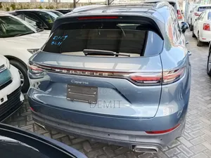 Porsche Cayenne Base AWD 2019