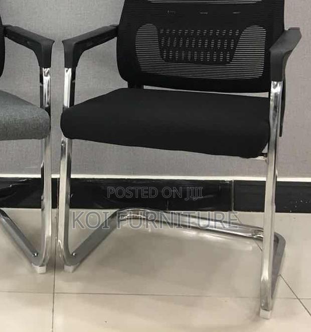 Office Chairs; Mesh Office Visitors Reception Chair With Sledbases - thumbnail 3